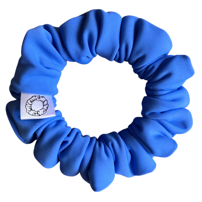 Scrunchie gumička do vlasů z plavkoviny - Blueberry