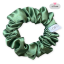 Scrunchie saténová gumička do vlasů - Esmeralda - Velikost gumičky: 🫅🏻Queen - vel. ⌀15cm