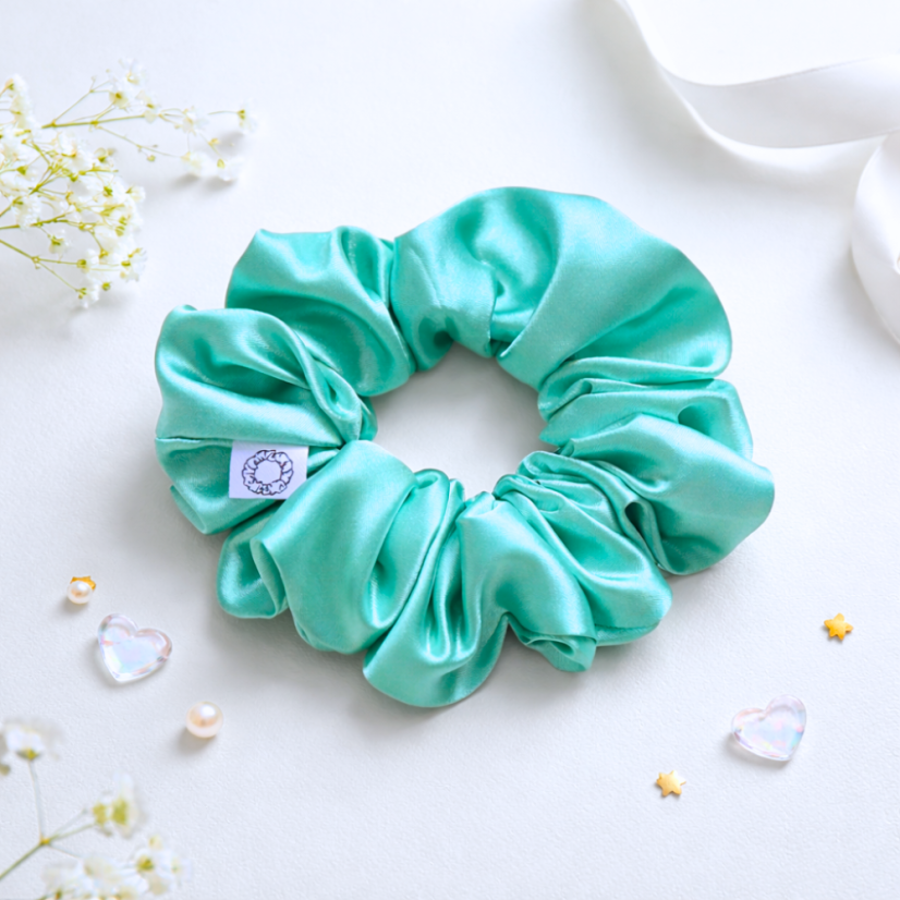 Scrunchie saténová gumička do vlasů - Mint - Velikost gumičky: 👩🏼‍🦱 Lady - vel. ⌀8cm
