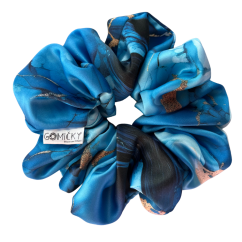 Scrunchie saténová gumička do vlasů - Blue Marble