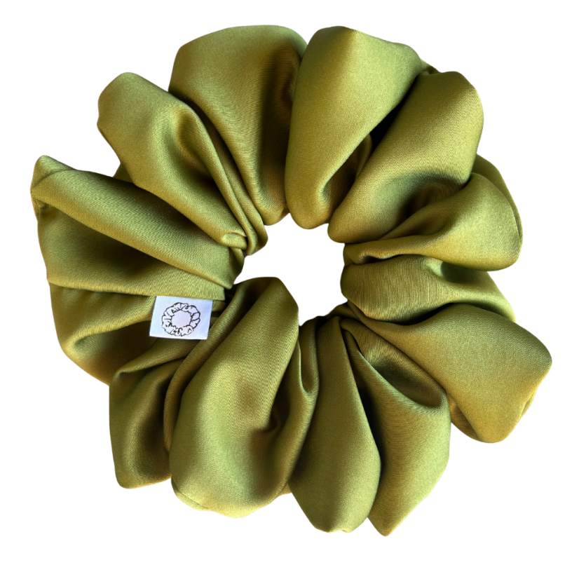 Scrunchie saténová gumička do vlasů - Mossy - Velikost gumičky: 👩🏼‍🦱 Lady - vel. ⌀8cm